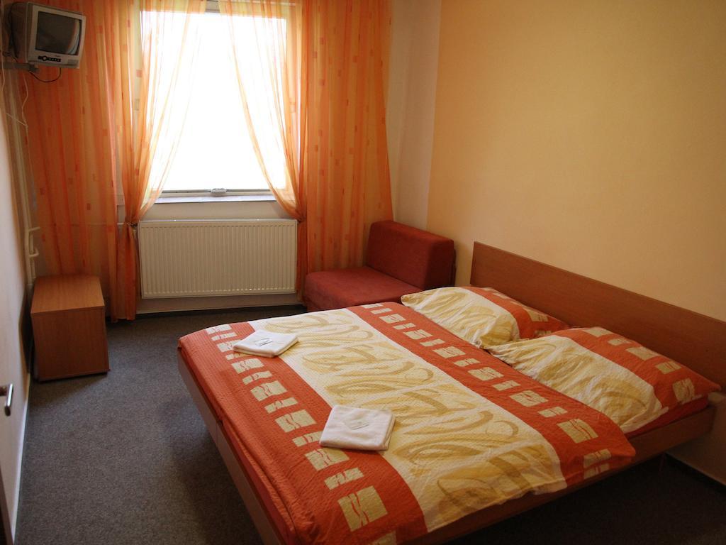 Parkhotel Опава Номер фото