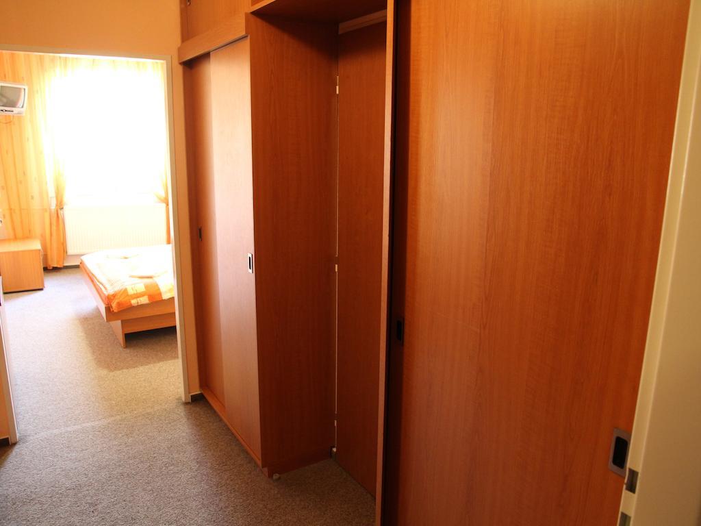 Parkhotel Опава Экстерьер фото