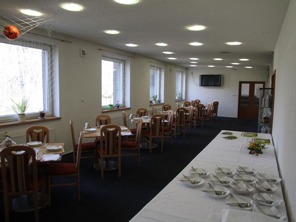 Parkhotel Опава Экстерьер фото